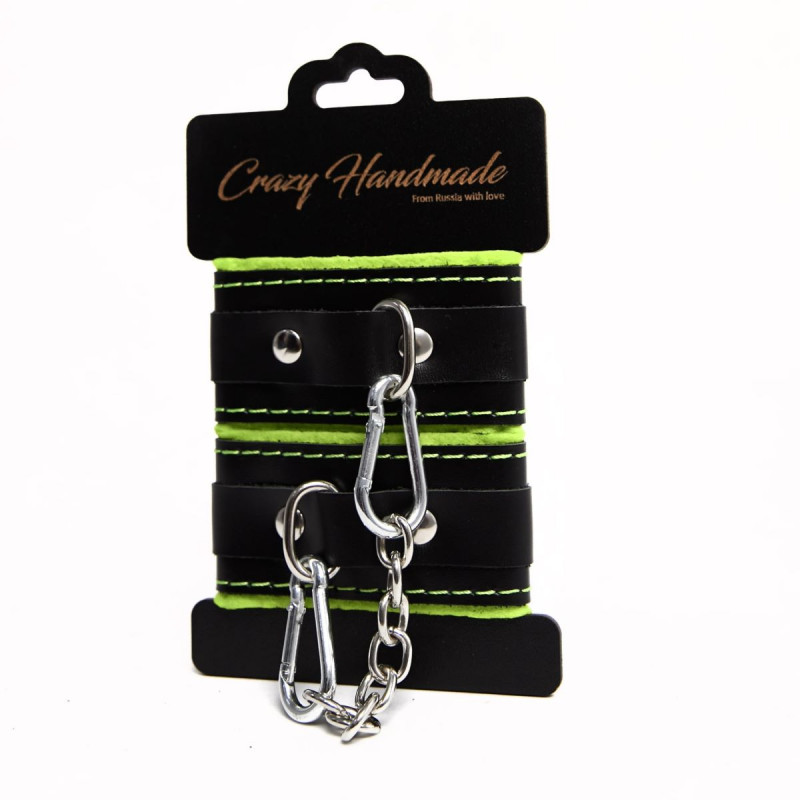 Оковы скругленные с мягкой зеленой подкладкой
